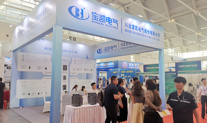 暴击行业天花板！jinnianhui今年会电气硬核技术亮相天津清洁能源展，引央视记者及能源产业巨头现场“挖宝”